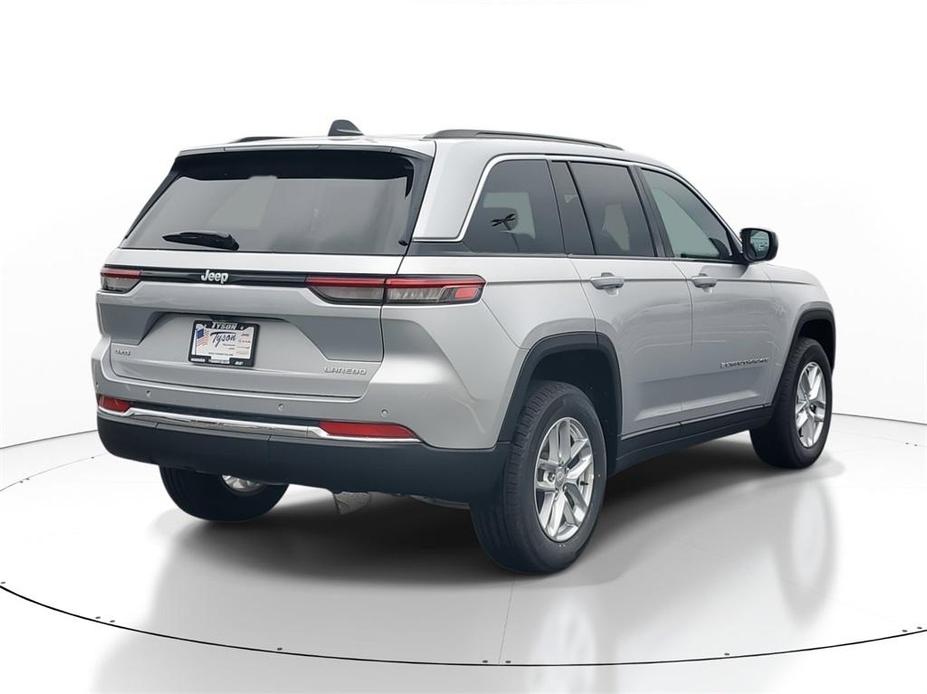 new 2025 Jeep Grand Cherokee car, priced at $39,006