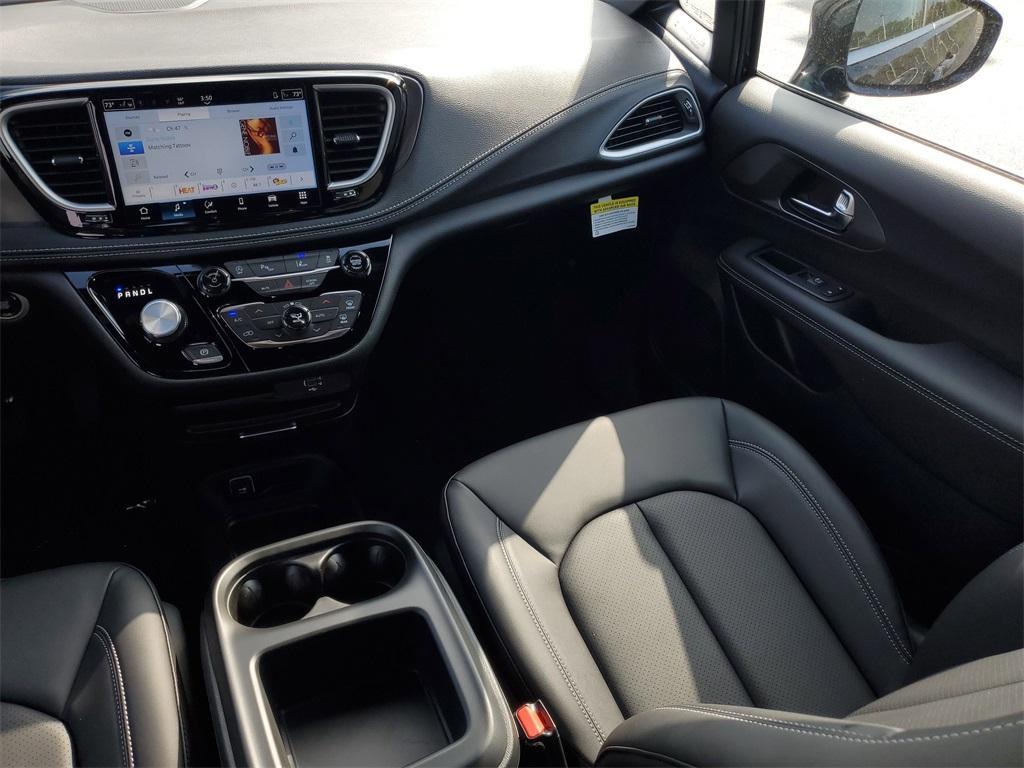 new 2026 Chrysler Pacifica car, priced at $48,132