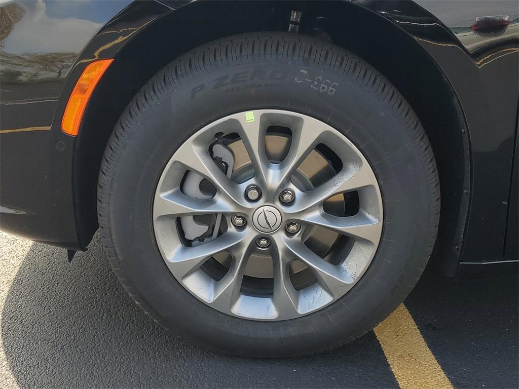 new 2026 Chrysler Pacifica car, priced at $48,132