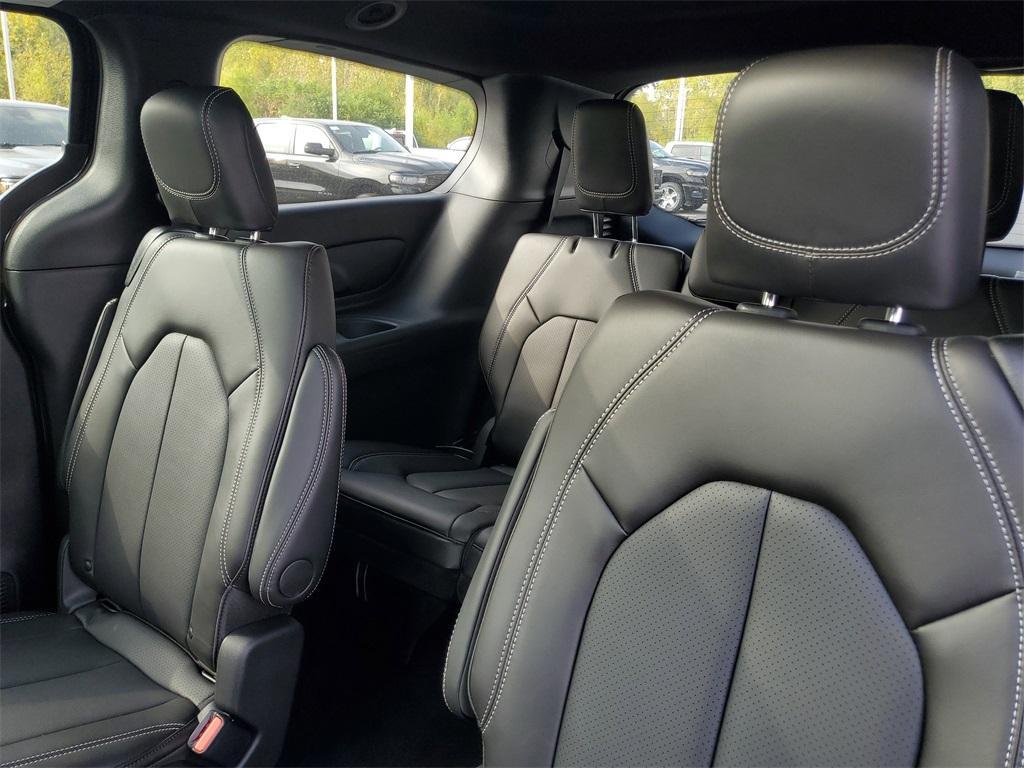 new 2026 Chrysler Pacifica car, priced at $48,132