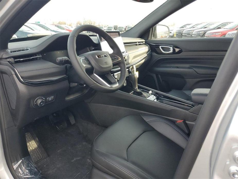 new 2025 Jeep Compass car, priced at $32,430