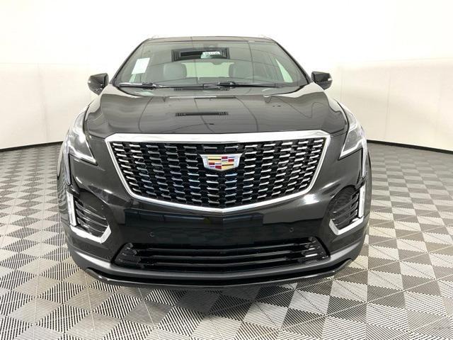 new 2025 Cadillac XT5 car, priced at $46,640