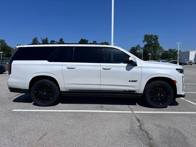 used 2024 Cadillac Escalade ESV car, priced at $133,589