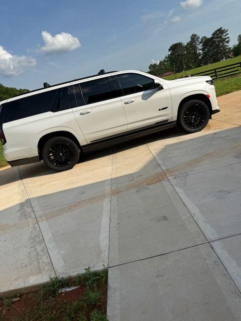 used 2024 Cadillac Escalade ESV car, priced at $133,589