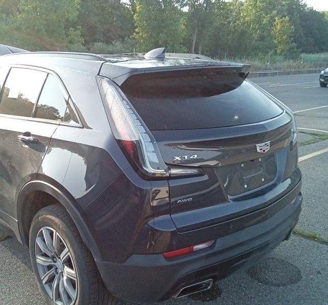 used 2022 Cadillac XT4 car, priced at $29,330