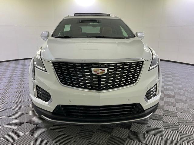 new 2025 Cadillac XT5 car, priced at $59,255