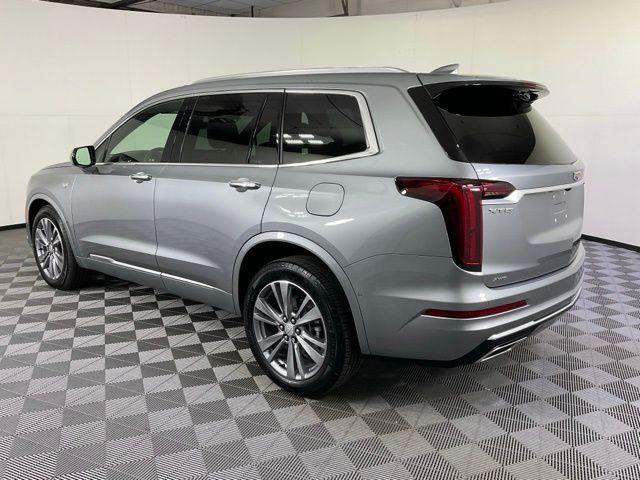 used 2025 Cadillac XT6 car, priced at $53,387