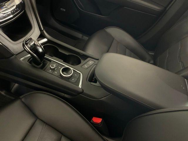 used 2024 Cadillac XT6 car, priced at $44,967