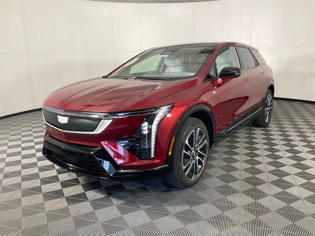 new 2025 Cadillac OPTIQ car, priced at $56,610