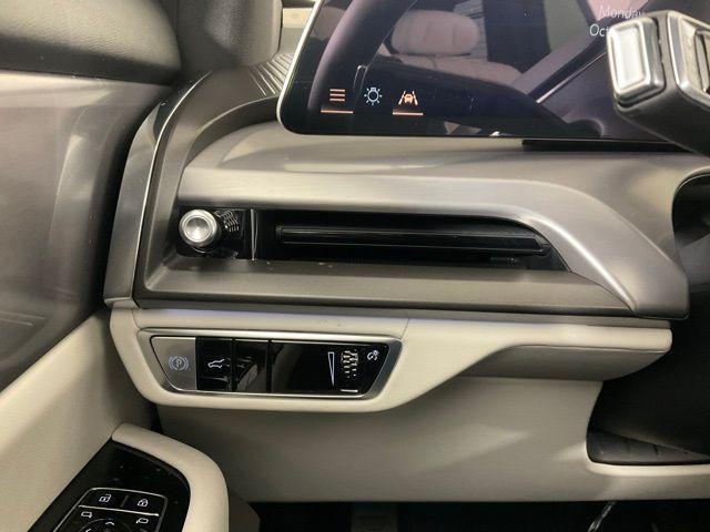 new 2026 Cadillac VISTIQ car, priced at $81,510