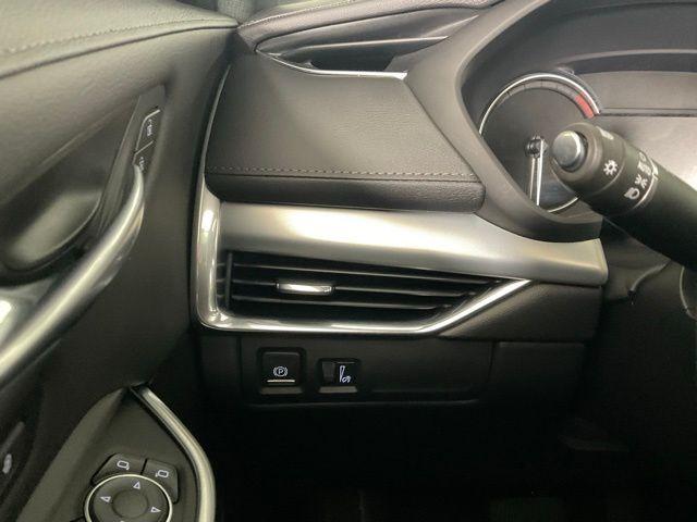 used 2023 Cadillac XT4 car, priced at $28,820