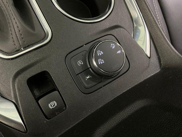 used 2023 Chevrolet Traverse car, priced at $43,903
