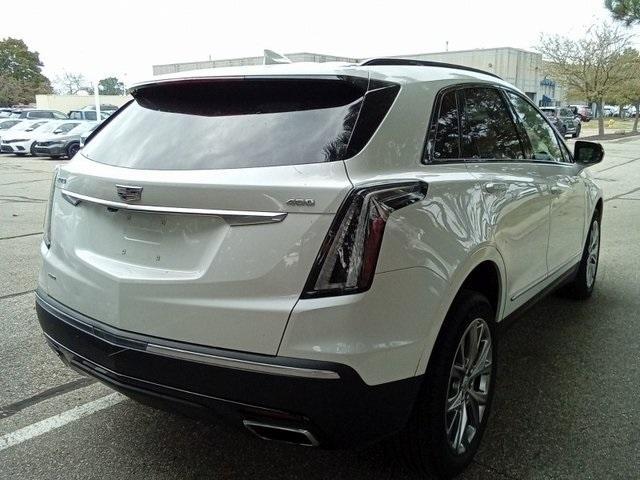 used 2021 Cadillac XT5 car, priced at $37,660