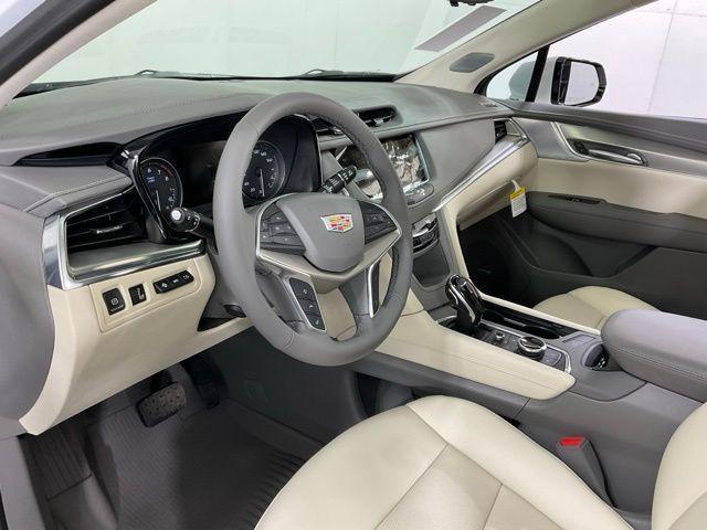 new 2026 Cadillac XT5 car, priced at $62,120