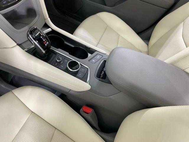 new 2026 Cadillac XT5 car, priced at $62,120