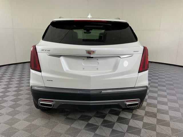 new 2026 Cadillac XT5 car, priced at $62,120
