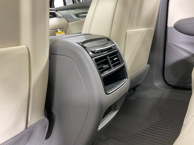 new 2026 Cadillac XT5 car, priced at $62,120