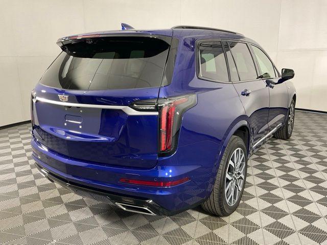 used 2024 Cadillac XT6 car, priced at $53,259