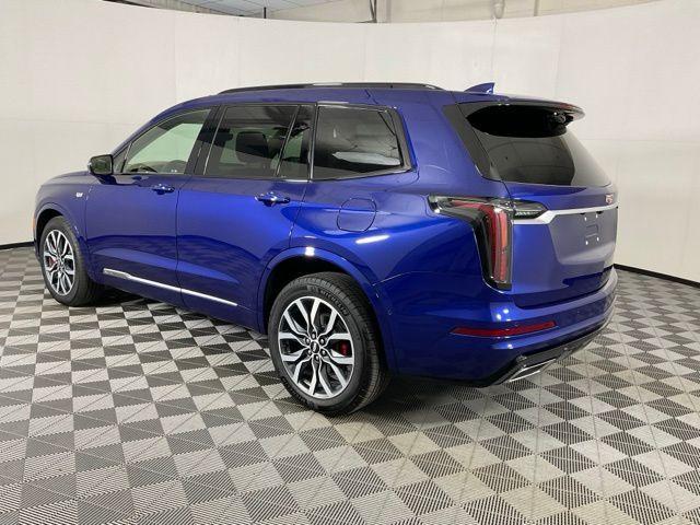 used 2024 Cadillac XT6 car, priced at $53,259