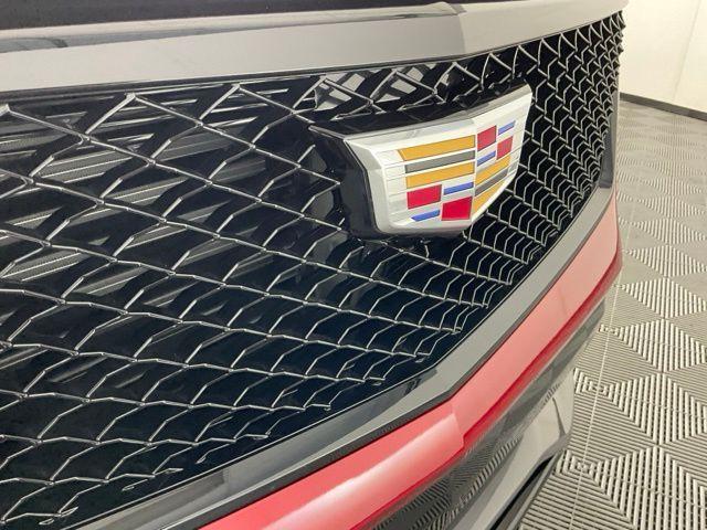 used 2024 Cadillac XT4 car, priced at $42,867