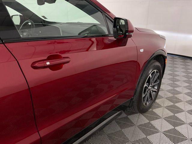 used 2024 Cadillac XT4 car, priced at $42,867