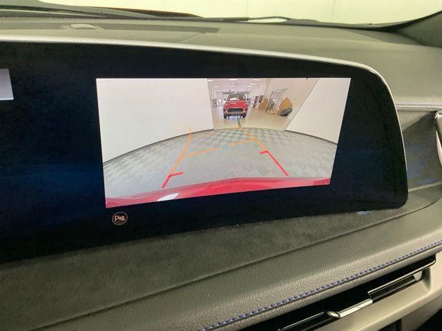used 2024 Cadillac XT4 car, priced at $42,867
