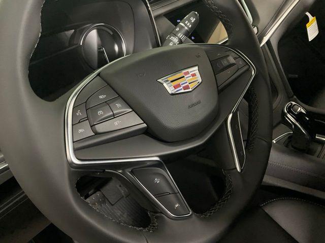 new 2026 Cadillac XT5 car, priced at $47,795