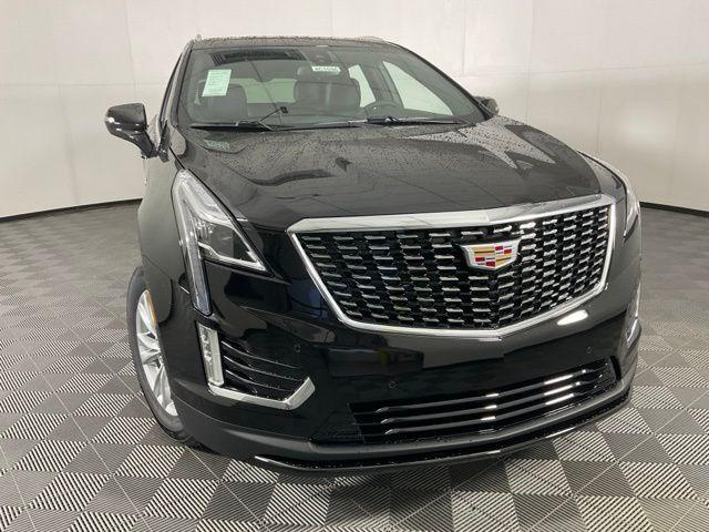 new 2026 Cadillac XT5 car, priced at $47,795