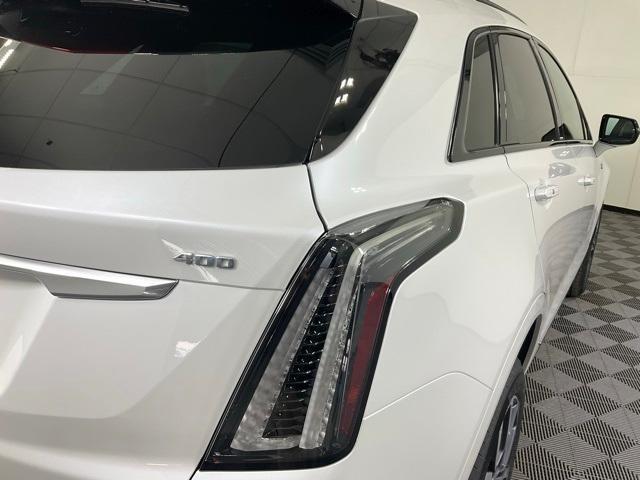 new 2025 Cadillac XT5 car, priced at $64,385