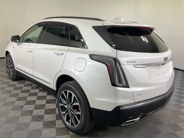 new 2025 Cadillac XT5 car, priced at $64,385