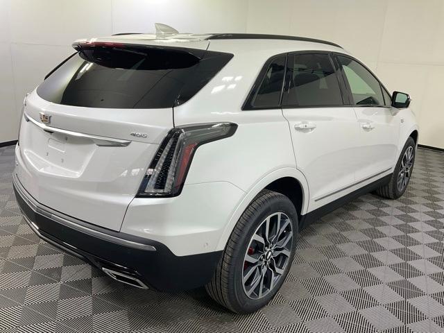 new 2025 Cadillac XT5 car, priced at $64,385