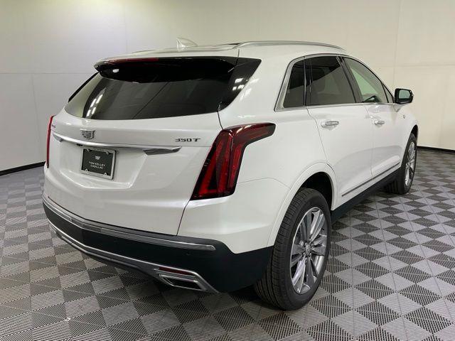 new 2025 Cadillac XT5 car, priced at $53,990