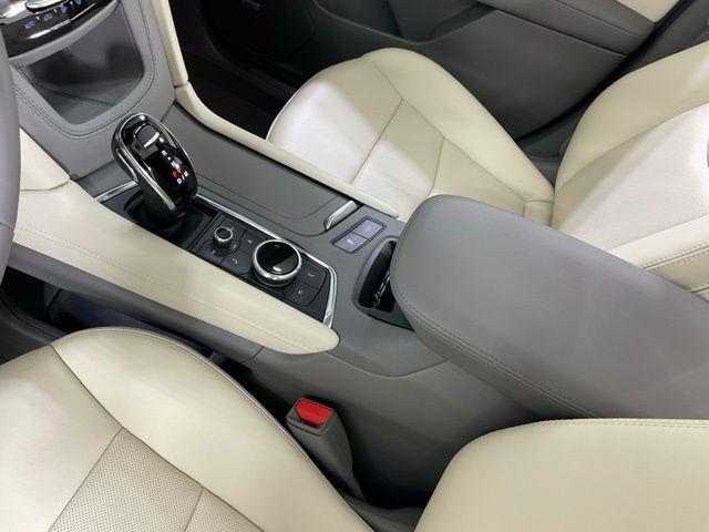 new 2025 Cadillac XT5 car, priced at $53,990