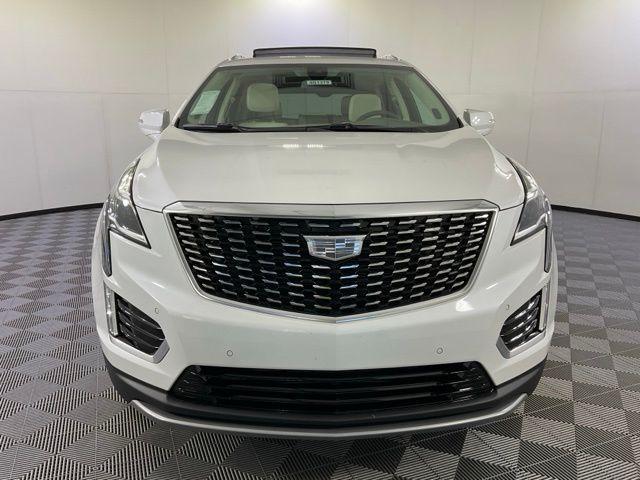 new 2025 Cadillac XT5 car, priced at $53,990