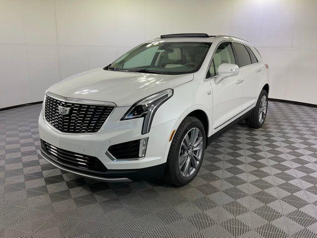 new 2025 Cadillac XT5 car, priced at $53,990