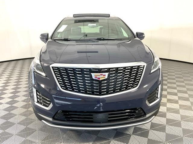 new 2025 Cadillac XT5 car, priced at $59,585