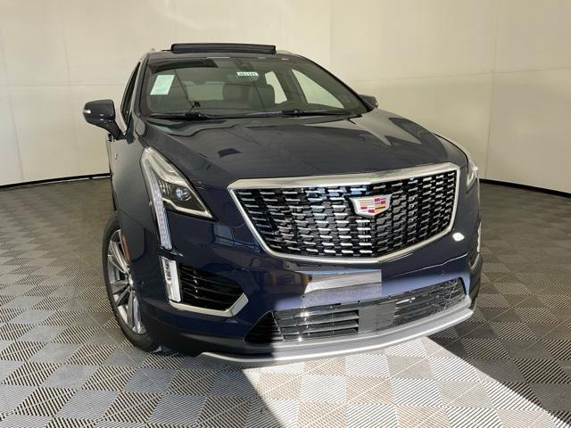 new 2025 Cadillac XT5 car, priced at $59,585