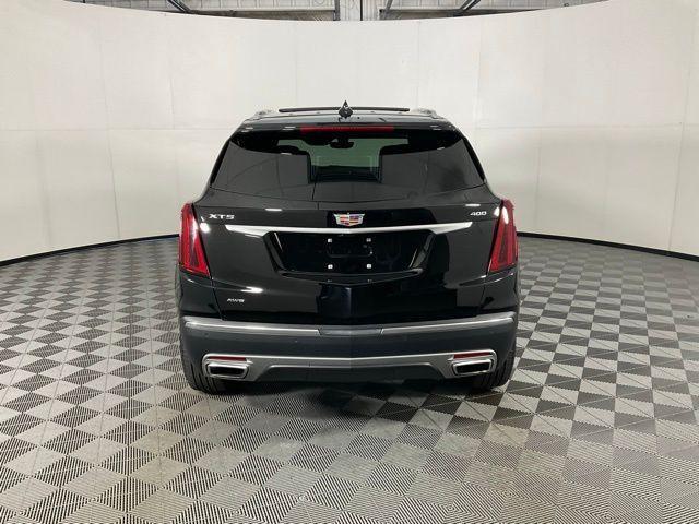 used 2025 Cadillac XT5 car, priced at $44,977