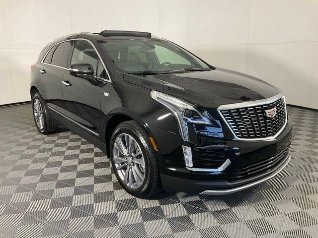used 2025 Cadillac XT5 car, priced at $44,977