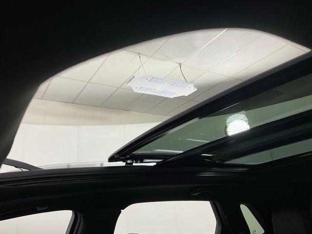 used 2025 Cadillac XT5 car, priced at $44,977