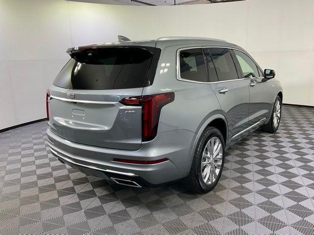 used 2025 Cadillac XT6 car, priced at $50,828