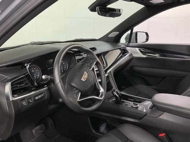 used 2025 Cadillac XT6 car, priced at $50,828