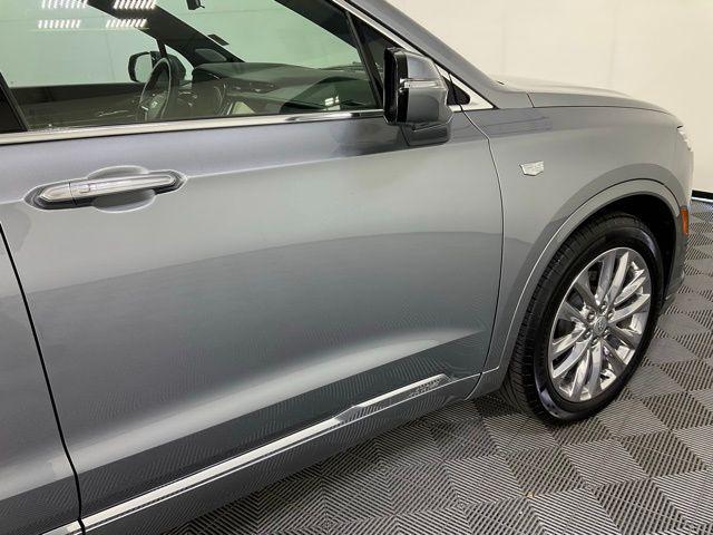 used 2025 Cadillac XT6 car, priced at $50,828