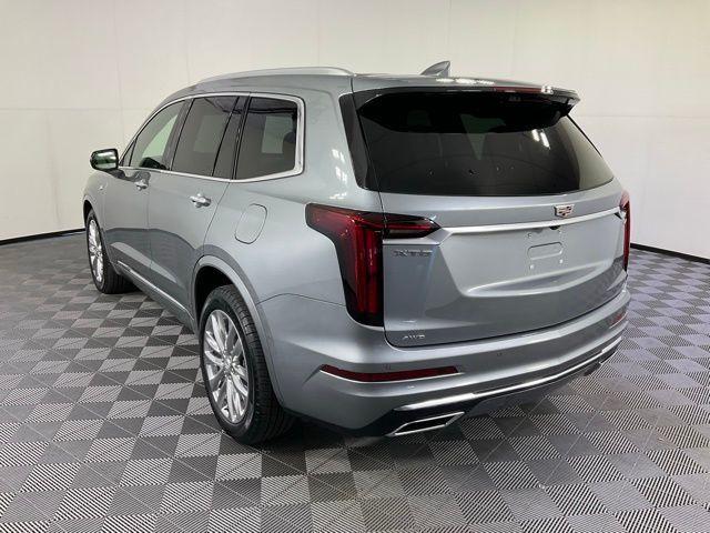 used 2025 Cadillac XT6 car, priced at $50,828