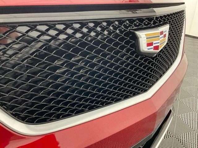 used 2025 Cadillac XT6 car, priced at $57,000
