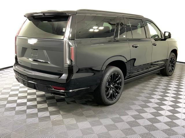 new 2024 Cadillac Escalade ESV car, priced at $126,035