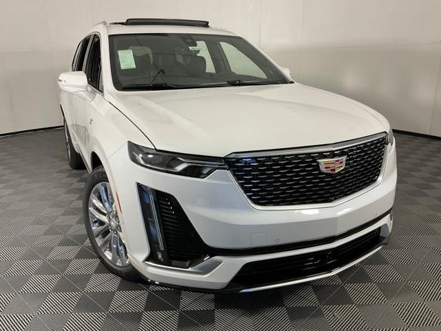 new 2025 Cadillac XT6 car, priced at $65,460