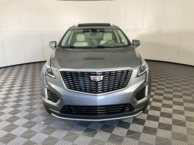 used 2022 Cadillac XT5 car, priced at $31,200