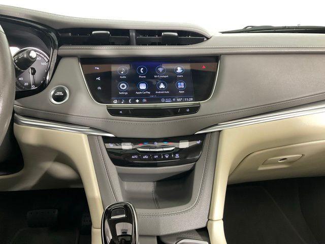 used 2022 Cadillac XT5 car, priced at $31,200