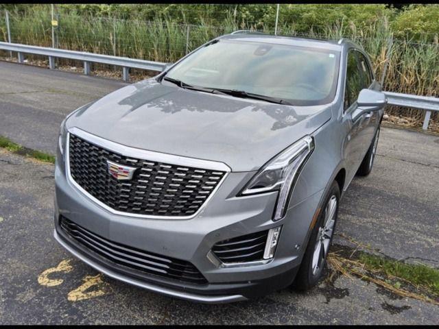 used 2025 Cadillac XT5 car, priced at $49,498